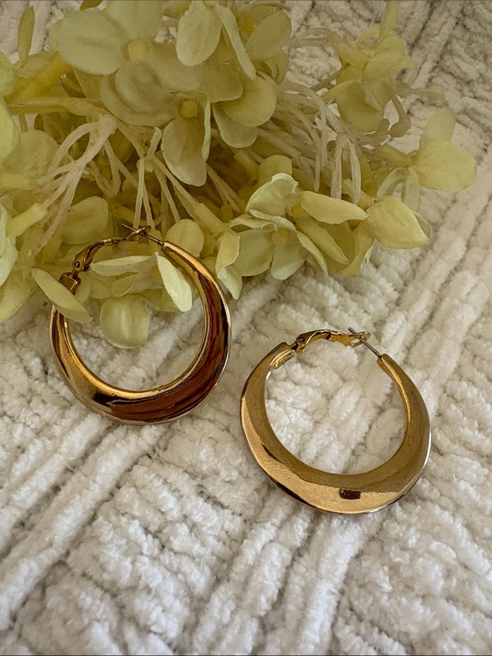 Limited Gold Crescent Hoop Earrings - Women Jewelry